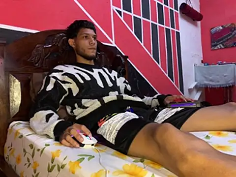 tanned boy online show from June 23, 9:51 am