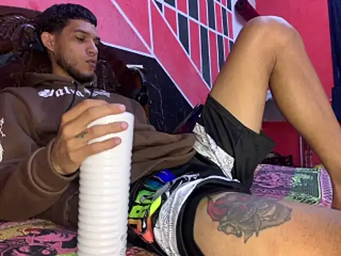 tanned boy online show from April 5, 5:19 pm