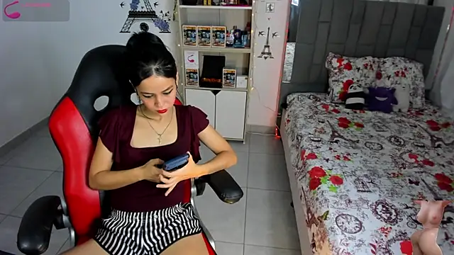 Snapshot of HannaSexyy chatting on September 10, 1:26 am HannaSexyy online show from September 10, 1:26 am
