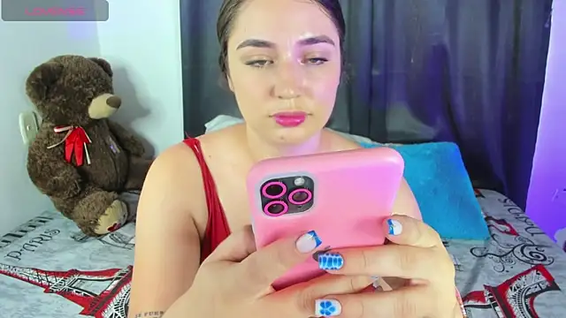 Snapshot of linda_montoya chatting on January 28, 8:26 pm linda montoya online show from January 28, 8:26 pm
