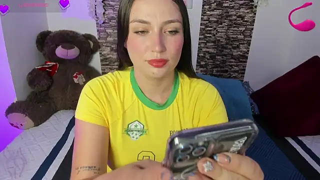 Snapshot of linda_montoya chatting on September 30, 10:16 pm linda montoya online show from September 30, 10:16 pm