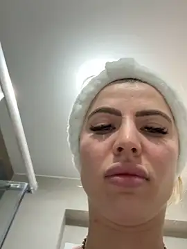 Megan Ros online show from March 15, 4:19 am