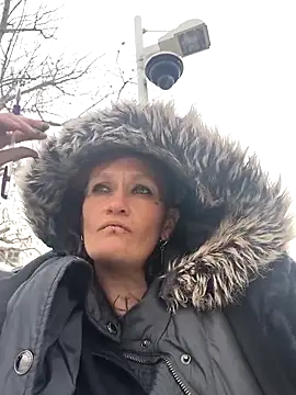 renegade vyxxen online show from March 24, 12:21 am