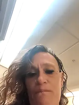 renegade vyxxen online show from April 9, 12:11 pm