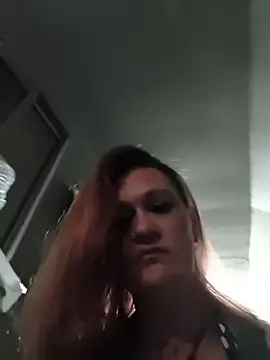 renegade vyxxen online show from November 18, 2:59 am