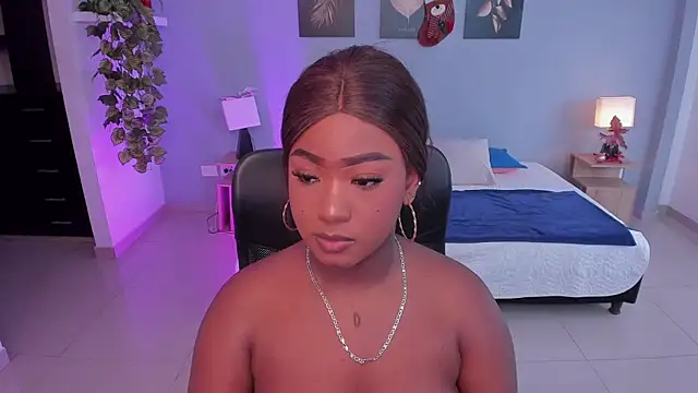 JasmineCampbell  online show from December 18, 8:34 pm