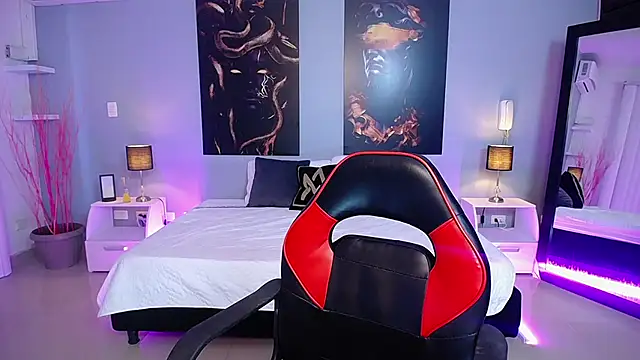 JasmineCampbell  online show from March 21, 2:10 pm