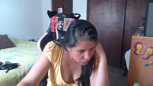 LucifernandaSw online show from May 21, 2:36 pm