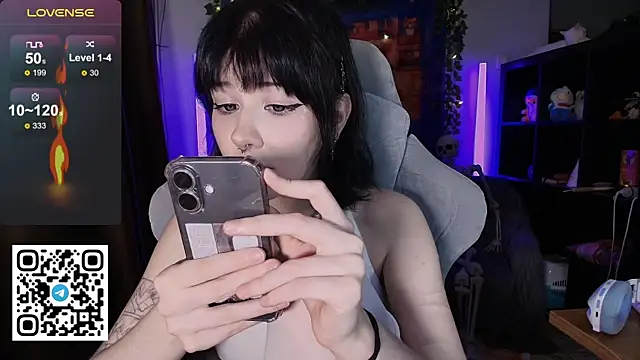 Snapshot of CutieTori chatting on June 26, 1:17 pm CutieTori online show from June 26, 1:17 pm