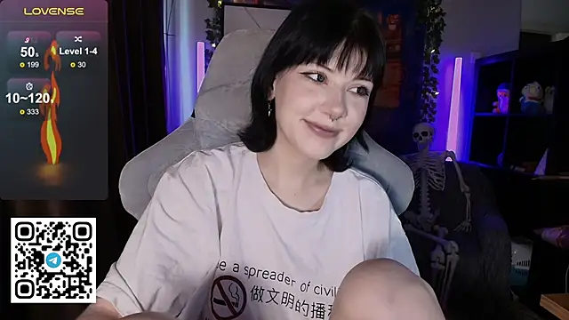 Snapshot of CutieTori chatting on June 27, 10:43 am CutieTori online show from June 27, 10:43 am