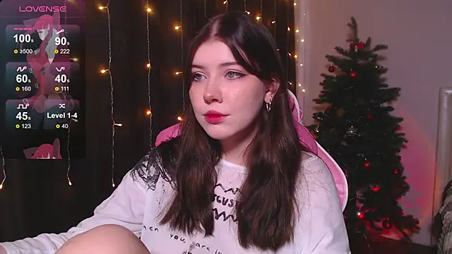 Snapshot of CutieTori chatting on January 5, 8:43 am CutieTori online show from January 5, 8:43 am