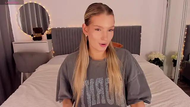 CassieRayss online show from May 27, 12:56 pm