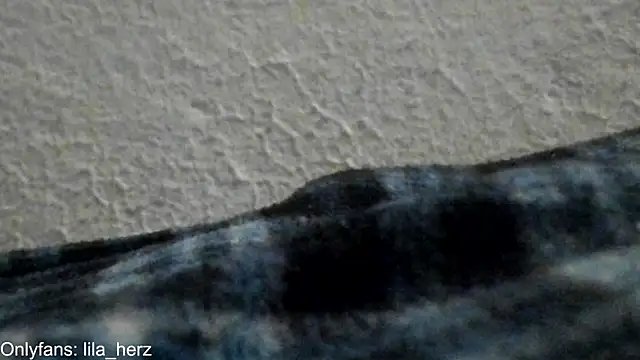 Snapshot of Liherz chatting on December 11, 2:30 am Liherz online show from December 11, 2:30 am