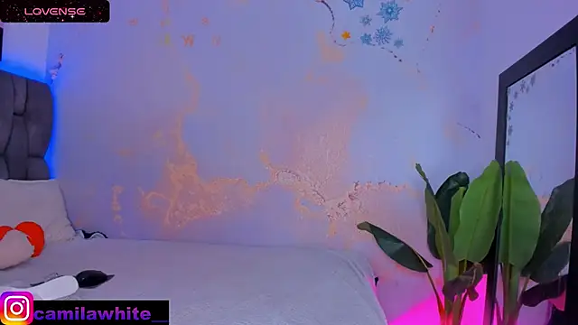camilawhite   online show from February 17, 7:55 pm