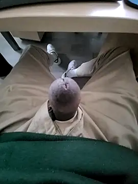 Snapshot of no1belike1 chatting on March 14, 1:35 pm no1belike1 online show from March 14, 1:35 pm