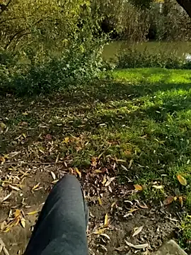 Snapshot of no1belike1 chatting on November 5, 1:36 pm no1belike1 online show from November 5, 1:36 pm