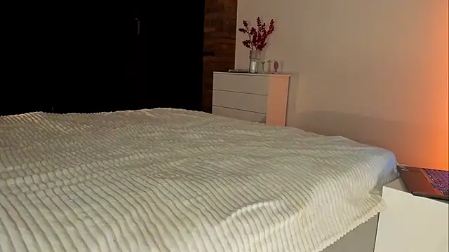 Rachel Rey online show from February 11, 6:41 pm