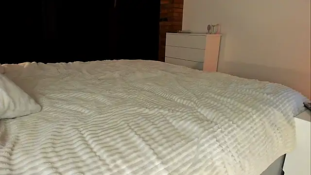 Rachel Rey online show from March 27, 7:04 pm