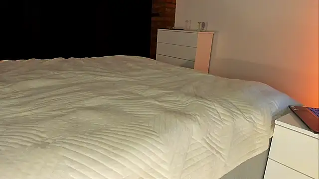 Rachel Rey online show from April 17, 6:33 pm