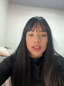 Snapshot of GoddessBrunette chatting on October 26, 8:09 pm GoddessBrunette online show from October 26, 8:09 pm