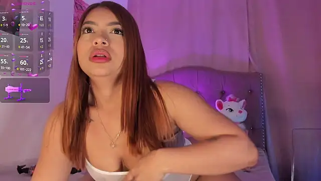 charlotte-Love09 online show from October 7, 6:58 am