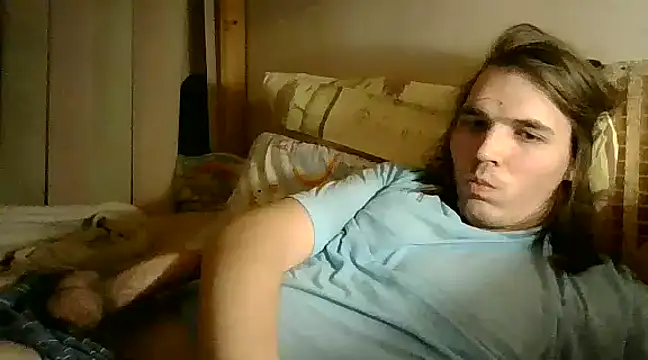 Snapshot of Davideksexy chatting on December 2, 3:42 pm Davideksexy online show from December 2, 3:42 pm