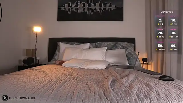 kennethwade online show from October 4, 9:16 pm