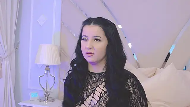 Snapshot of Amalthea_ chatting on February 3, 5:56 pm Amalthea online show from February 3, 5:56 pm