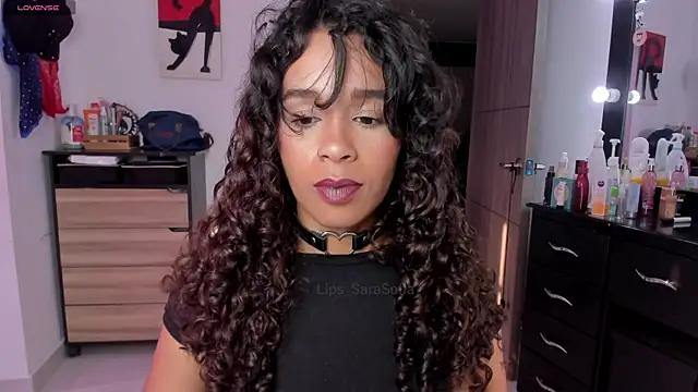 Snapshot of Lips_SaraSofia2 chatting on February 6, 9:38 pm Lips SaraSofia2 online show from February 6, 9:38 pm