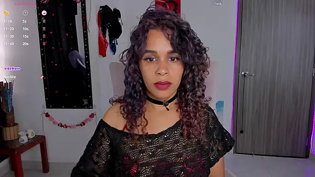 Snapshot of Lips_SaraSofia2 chatting on March 1, 9:26 pm Lips SaraSofia2 online show from March 1, 9:26 pm