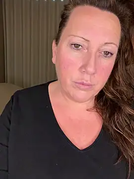 xsexycurvymilf online show from February 11, 3:12 pm