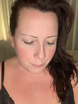 xsexycurvymilf online show from February 17, 3:00 pm