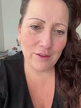 xsexycurvymilf online show from January 31, 9:16 am