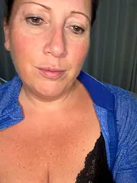 xsexycurvymilf online show from October 6, 2:07 pm