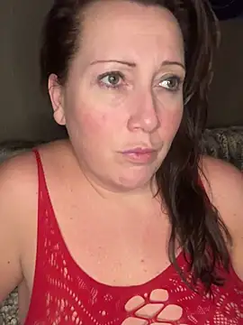 xsexycurvymilf online show from February 19, 9:03 pm