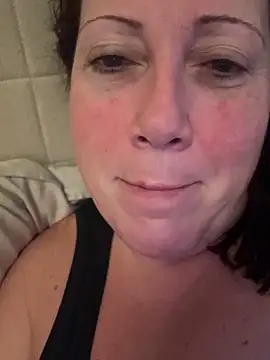 xsexycurvymilf online show from February 17, 6:53 am