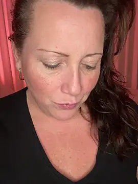 xsexycurvymilf online show from January 20, 2:57 pm