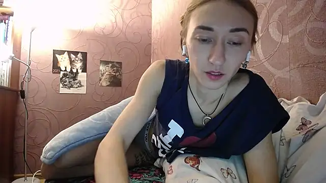 Fire  Foxx online show from December 3, 10:56 am