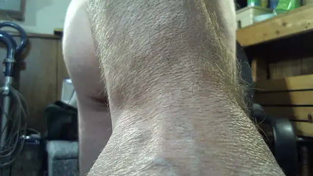 handsomeguy0729 online show from June 9, 12:28 pm