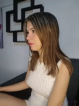 hanaa 18 online show from November 15, 10:08 am