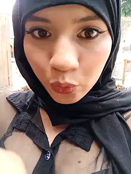 hanaa 18 online show from February 13, 5:11 pm