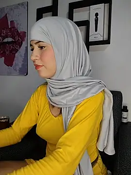 hanaa 18 online show from October 31, 2:08 am