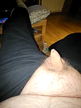 hotdog4you2 online show from March 3, 10:50 pm