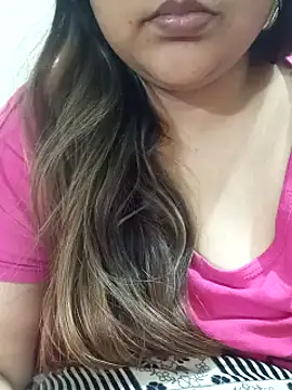 Snapshot of _Redwine_ chatting on February 6, 6:13 pm Redwine online show from February 6, 6:13 pm