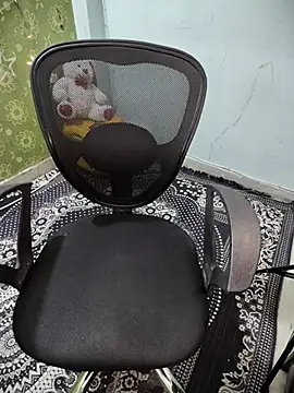 Snapshot of _Redwine_ chatting on March 1, 6:35 am Redwine online show from March 1, 6:35 am