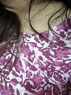 Snapshot of _Redwine_ chatting on February 20, 7:30 pm Redwine online show from February 20, 7:30 pm