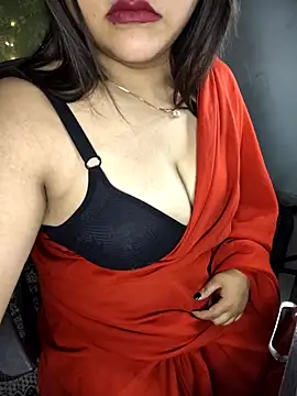 Snapshot of _Redwine_ chatting on March 3, 5:26 am Redwine online show from March 3, 5:26 am