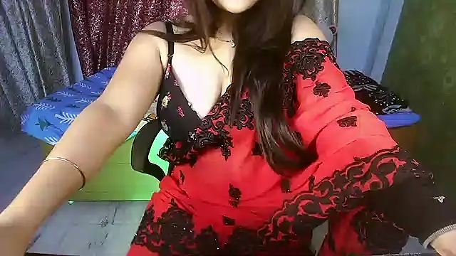 Snapshot of _Redwine_ chatting on December 17, 3:44 am Redwine online show from December 17, 3:44 am