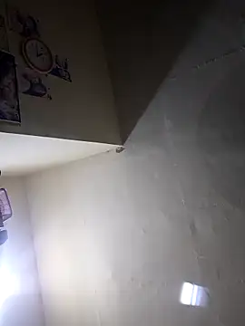 Snapshot of _Redwine_ chatting on September 17, 5:15 pm Redwine online show from September 17, 5:15 pm