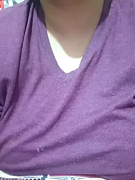 Snapshot of _Redwine_ chatting on November 5, 9:23 am Redwine online show from November 5, 9:23 am